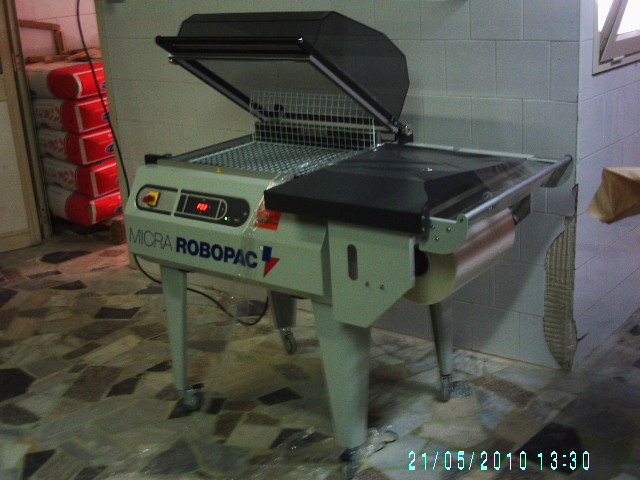 DIGI00333.JPG Confezionatrice a campana Micra - Panificio - Carinaro (CE)
