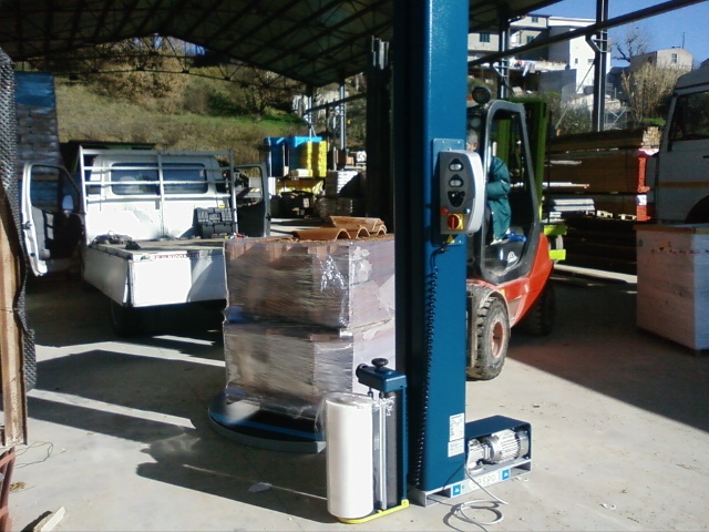 Foto0+250.jpg Fasciapallet Ecoplat - Azienda materiali per edilizia - Baragiano (PZ)