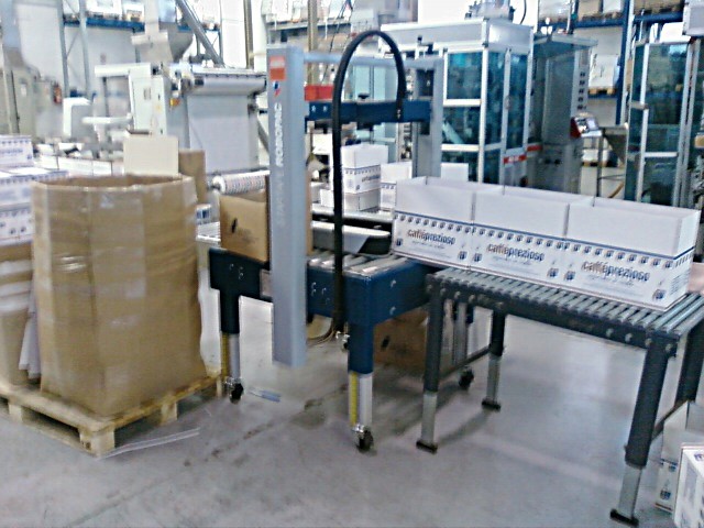 Foto0170.jpg Impianto di nastratura serie Startape M - Industria torrefazione - Carinaro (CE)