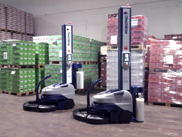 Foto238A.jpg Robots fasciapallets S6 - Industria conserve alimentari - Sarno (SA)