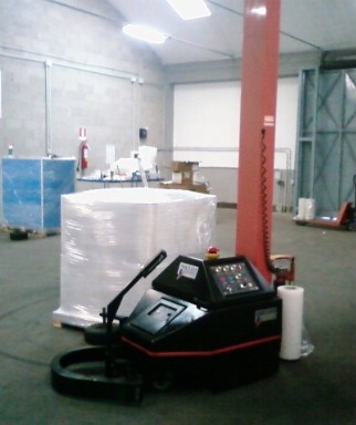 Photo0168.jpg Robot fasciapallet revisionato - Az. commercio legnami - Villa Literno (CE)